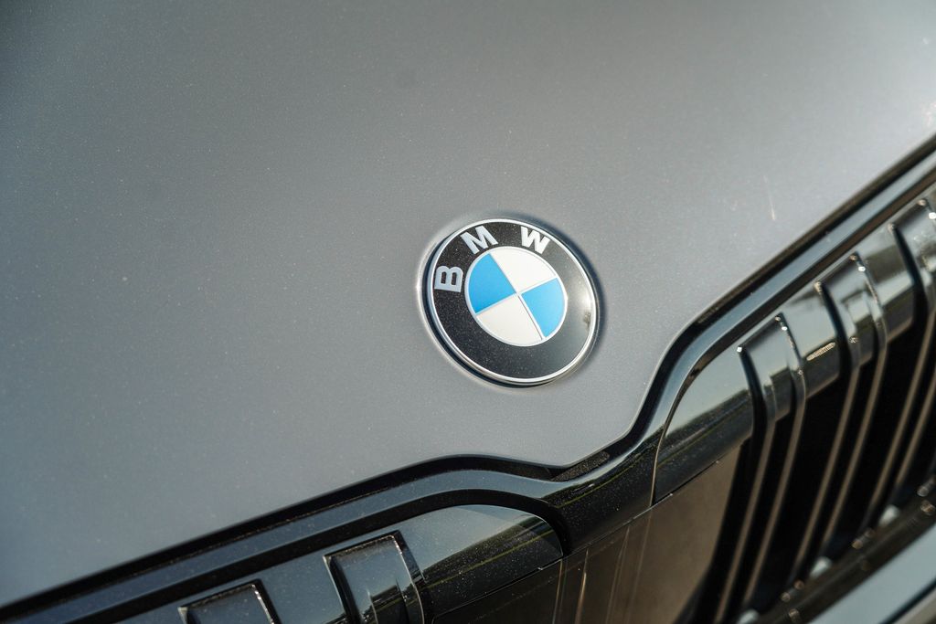 2024 BMW X1 M35i 3