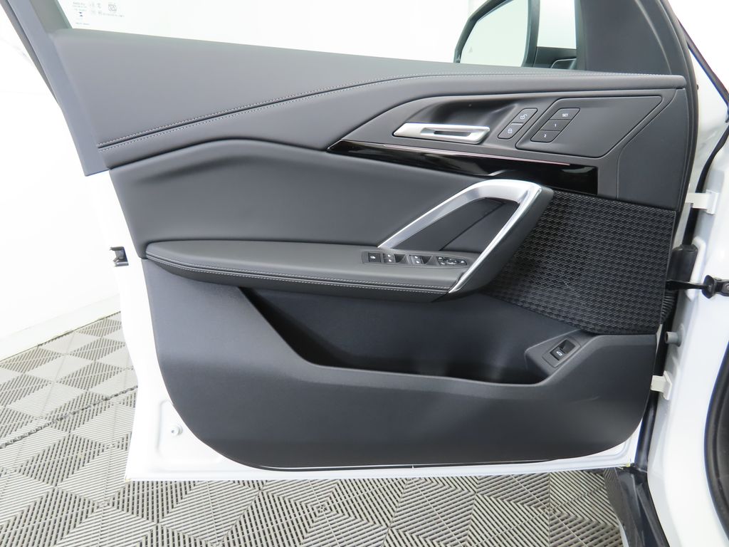 Thumbnail: 2026 BMW X1 - 23