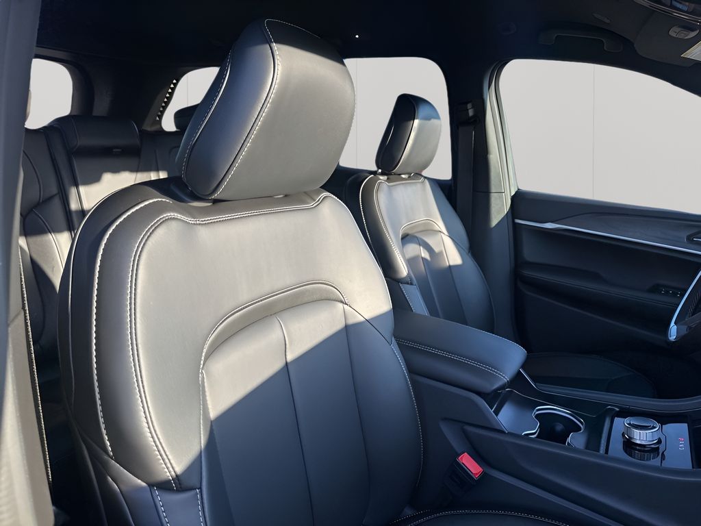 New Car 2025 Jeep Grand Cherokee  Limited For Sale Under $40,000 In Austin, Texas