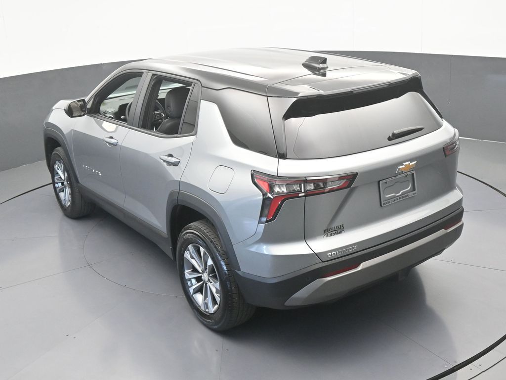 Used 2025 Sterling Gray Metallic Chevrolet LT image 43