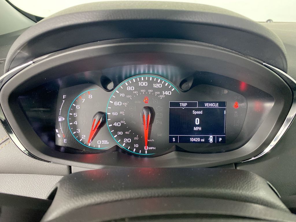 2022 Chevrolet Trax LT photo