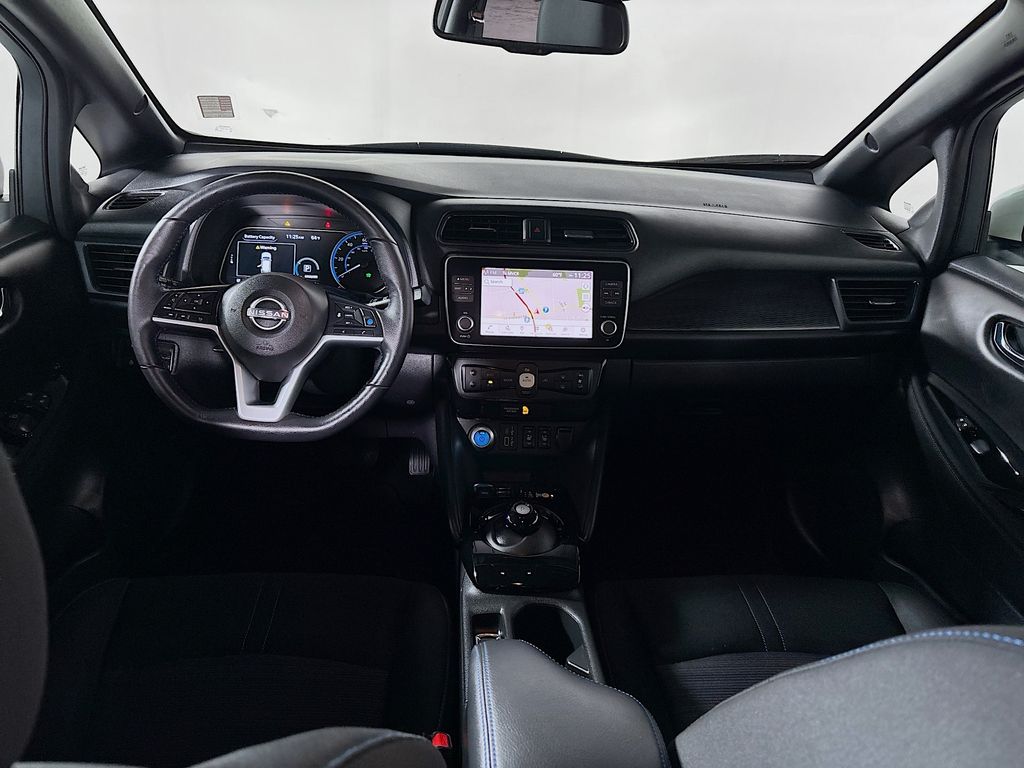 2024 Nissan Leaf SV Plus