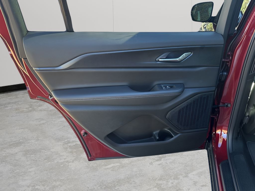 New Car 2025 Jeep Grand Cherokee L  Altitude X For Sale Under $40,000 In Austin, Texas