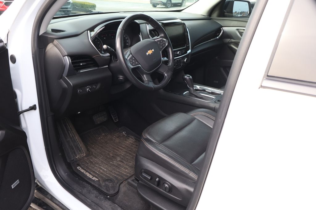 Thumbnail: 2020 Chevrolet Traverse - 8