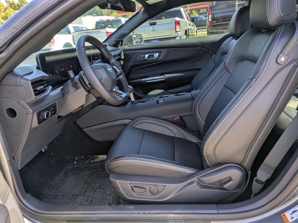 2025 Ford Mustang GT Premium Fastback