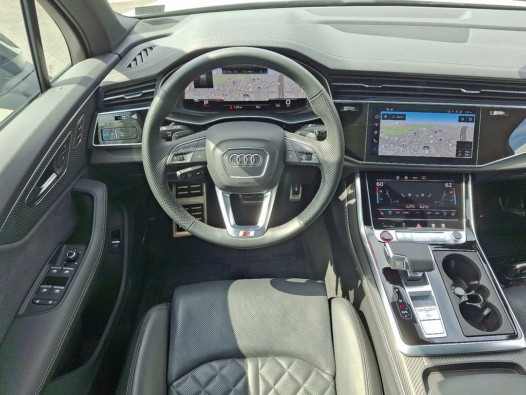 Thumbnail: 2025 Audi SQ7 - 11