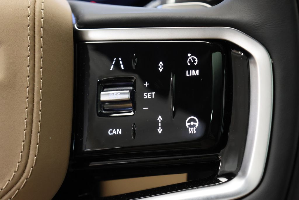 Thumbnail: 2026 Land Rover Range Rover Sport - 19