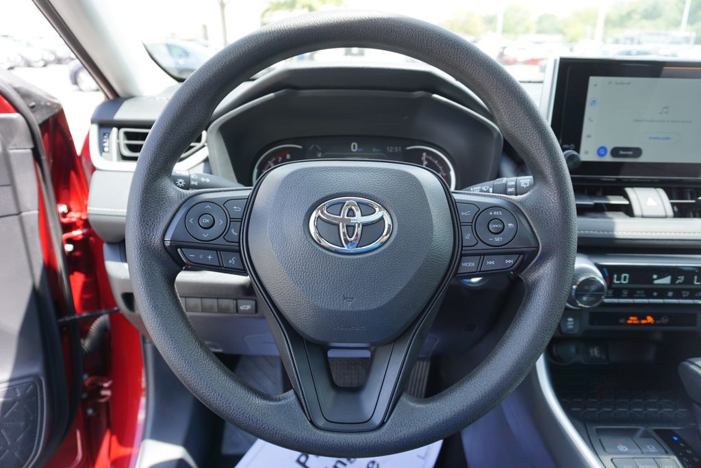 Thumbnail: 2025 Toyota RAV4 - 16