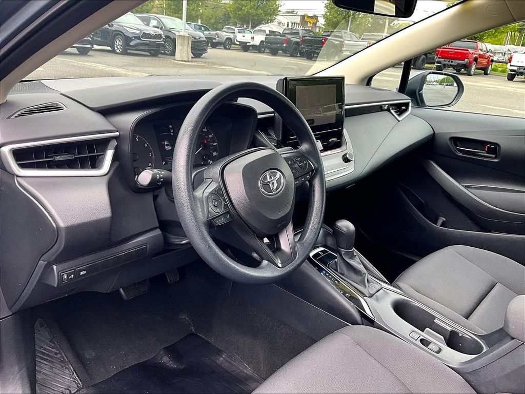 2024 Toyota Corolla — photo 8