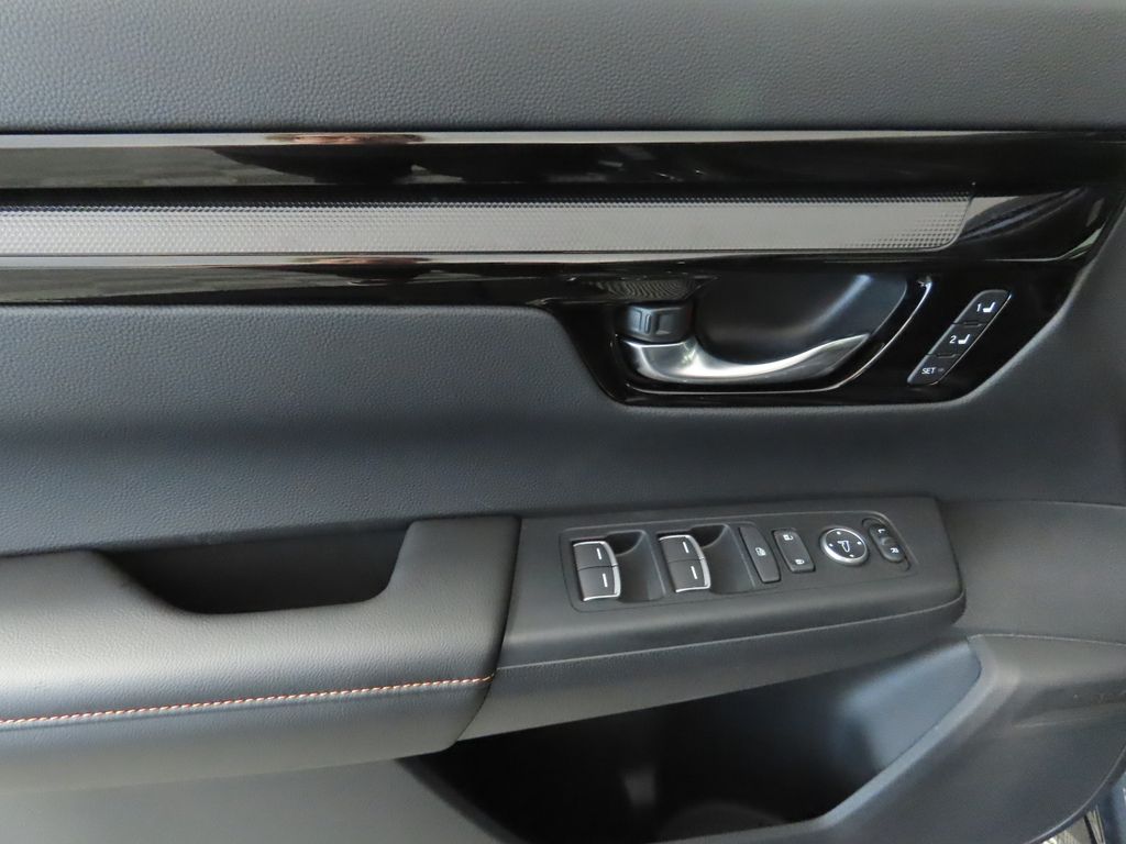 2025 Honda CR-V Sport Touring 24
