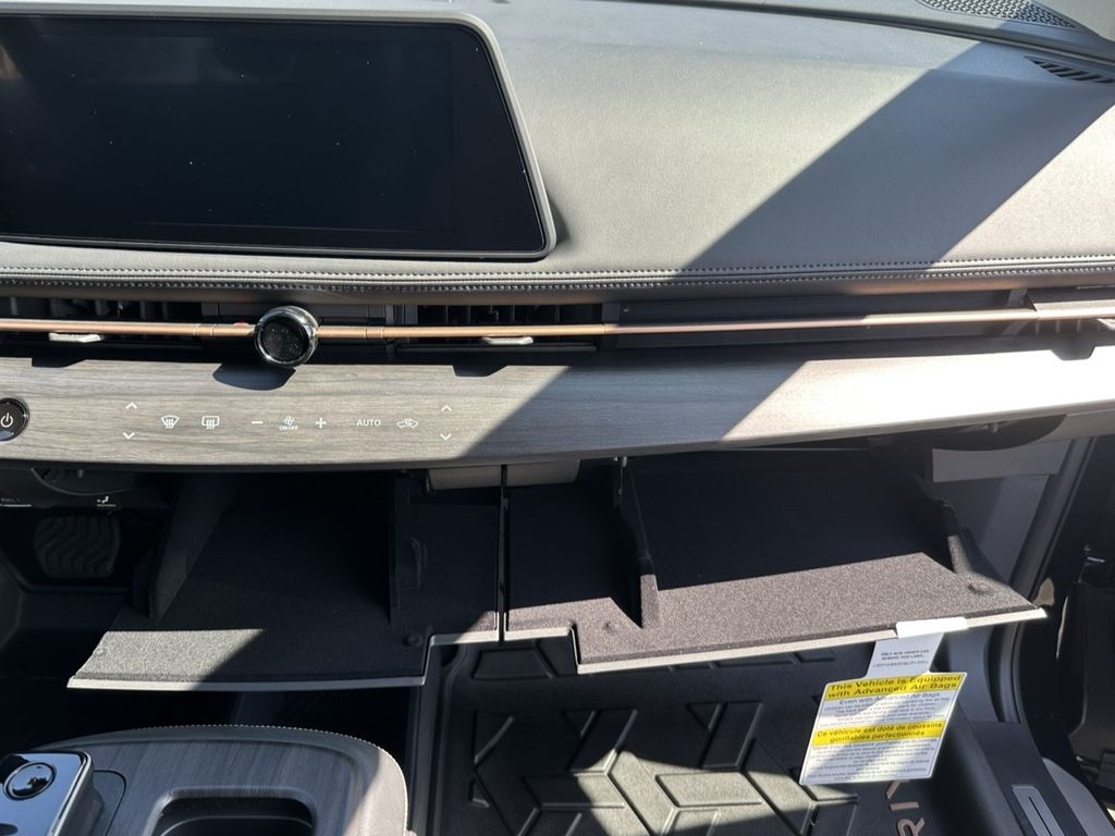 2025 Nissan Ariya EVOLVE+ e-4ORCE