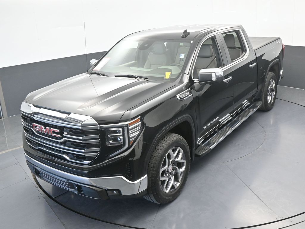 Used 2022 Onyx Black GMC SLT image 50