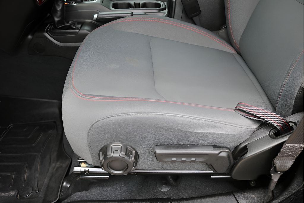 Used Car 2024 Jeep Gladiator  Rubicon For Sale Under $50,000 In Austin, Texas
