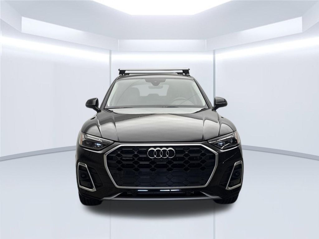 Thumbnail: 2023 Audi Q5 - 11