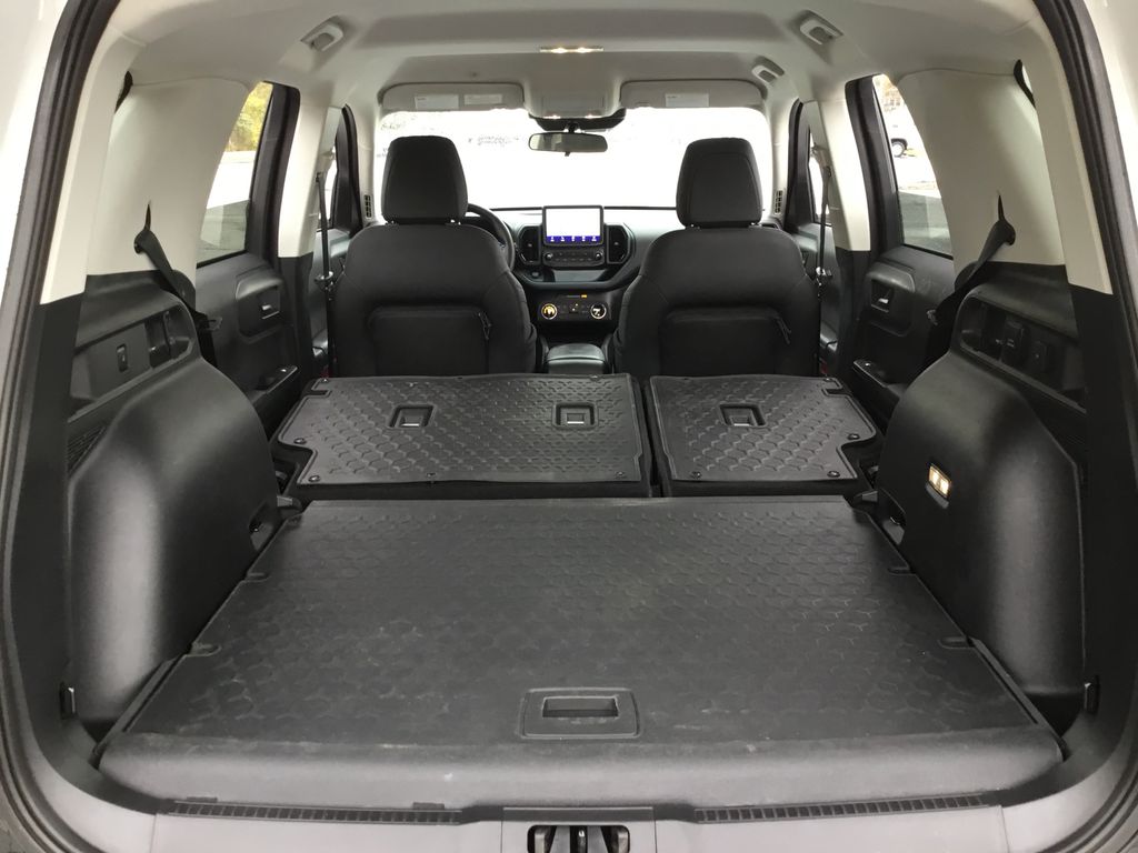 Thumbnail: 2023 Ford Bronco Sport - 17