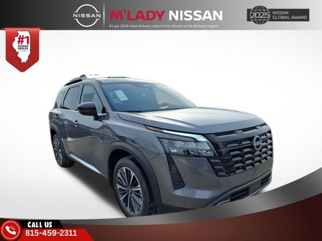 2026 Nissan Pathfinder Platinum 4WD's photo