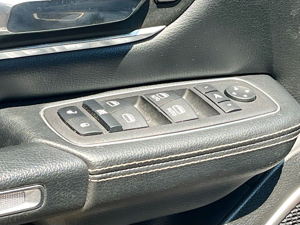 Used 2023 Gray Ram Laramie image 18