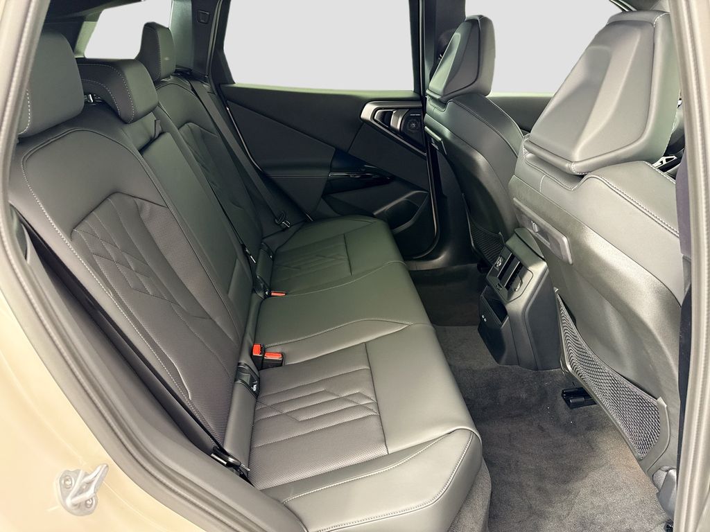 Thumbnail: 2026 BMW X3 - 21