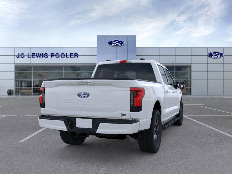 2025 Ford F-150 Lightning Flash