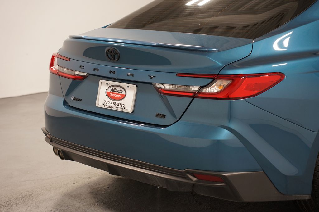 Thumbnail: 2025 Toyota Camry - 9