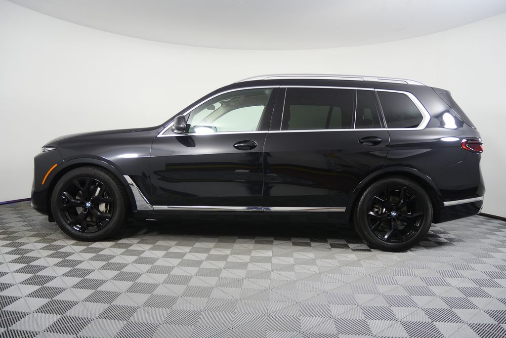 Thumbnail: 2024 BMW X7 - 6