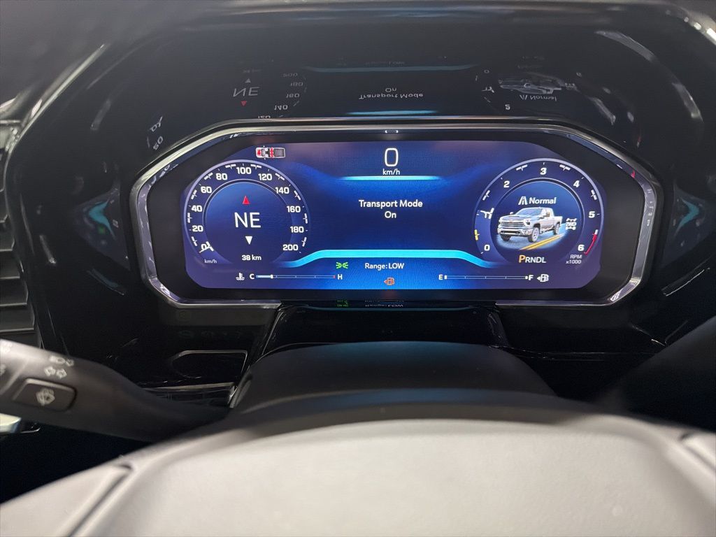 View vehicle photo 6