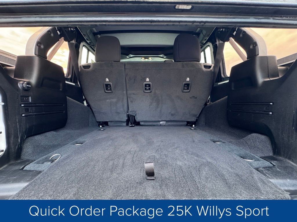 2023 Jeep Wrangler 4-Door Willys Sport 4x4