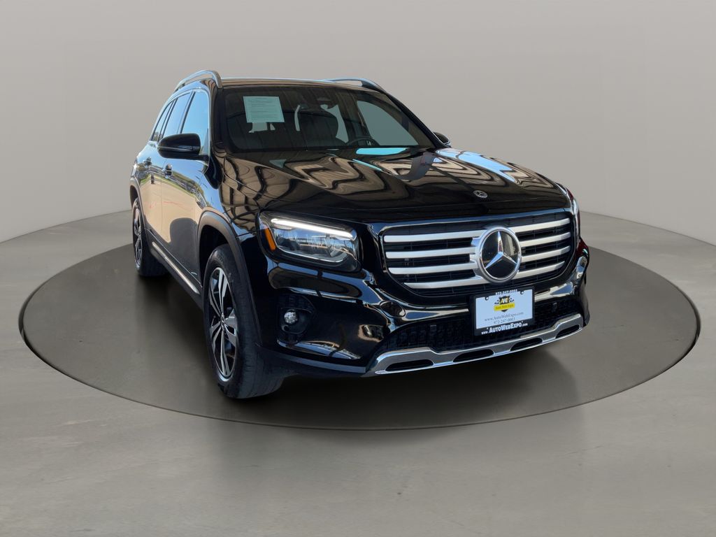 Night Black 2025 Mercedes-Benz GLB 250 FWD SUV / Crossover Front-Wheel Drive 8-Speed Dual Clutch