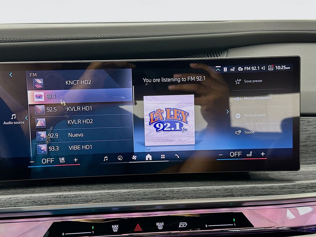 Thumbnail: 2026 BMW 7 Series - 11