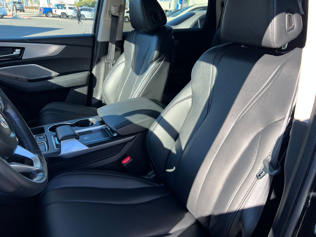 Thumbnail: 2024 Acura MDX - 16