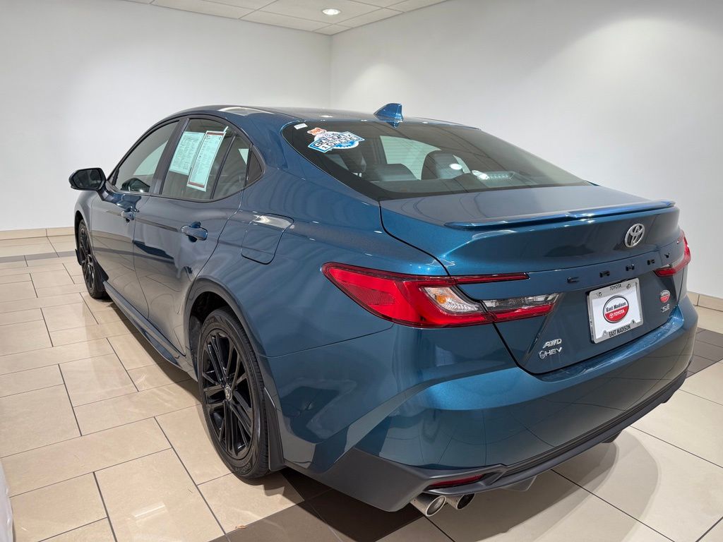 Thumbnail: 2025 Toyota Camry - 3