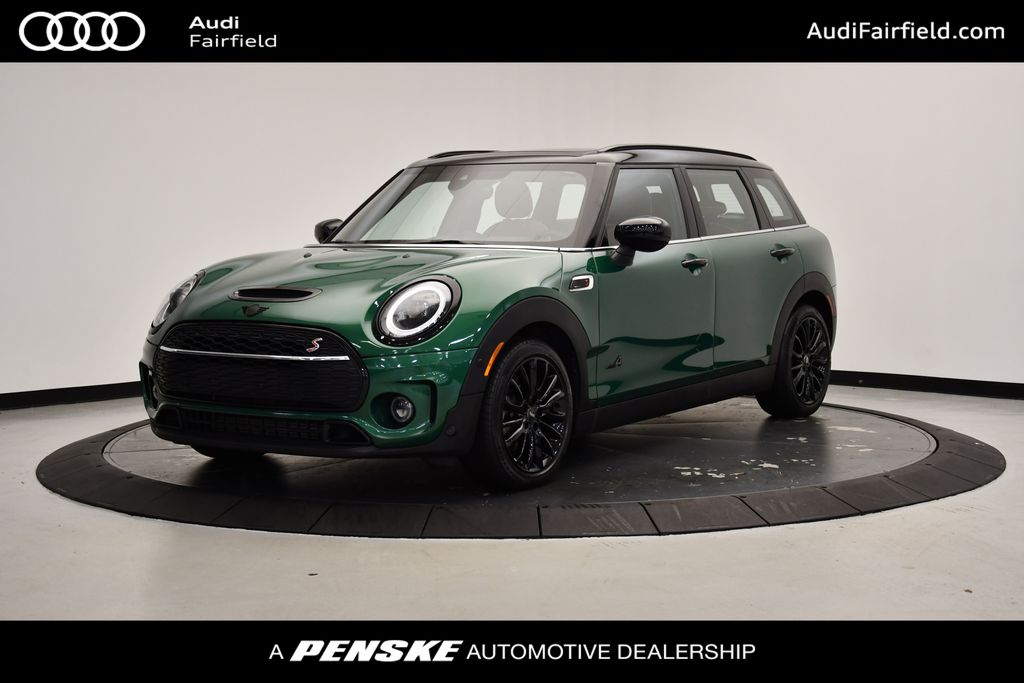 2022 MINI Cooper Clubman S -
                Fairfield, CT