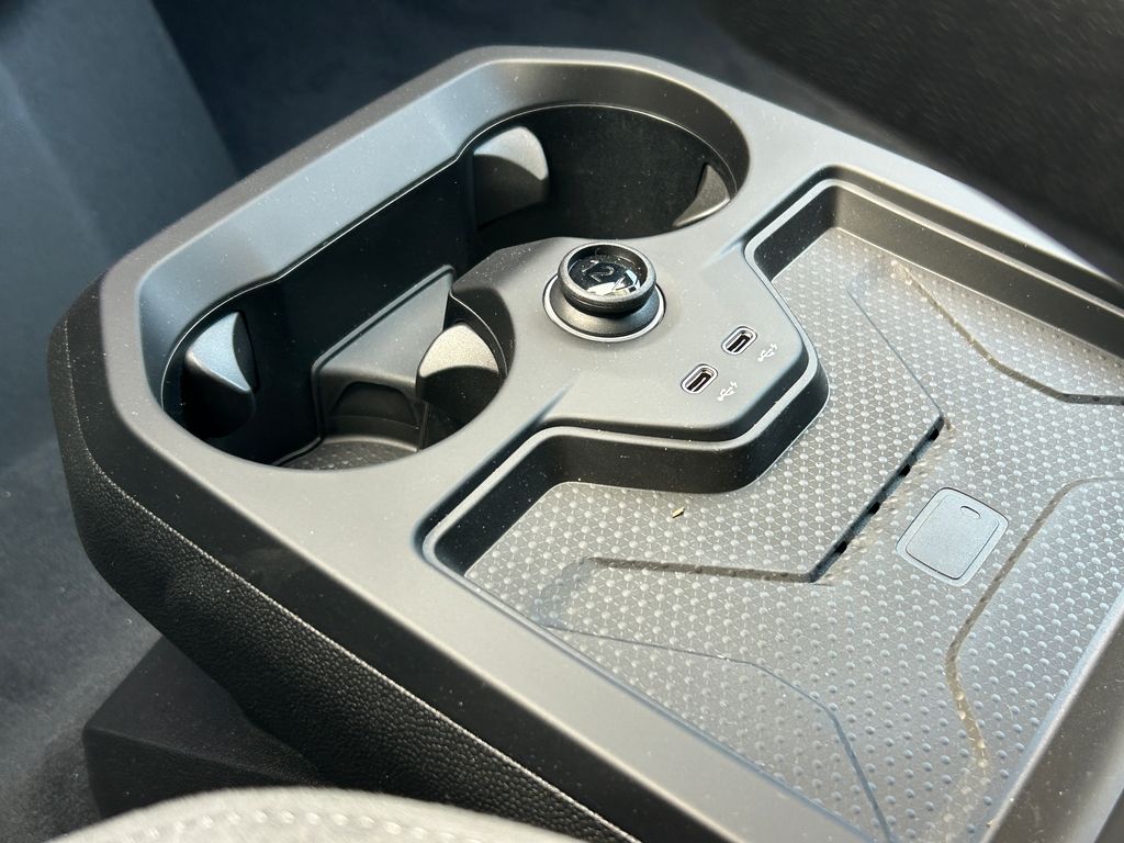 Thumbnail: 2026 BMW iX - 29