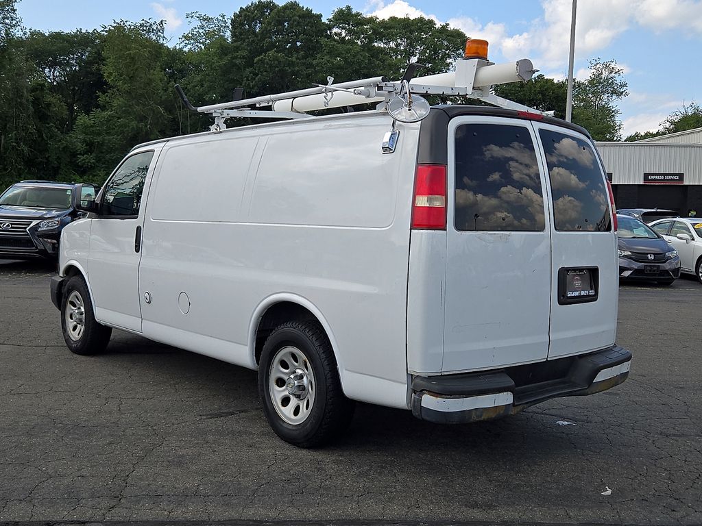 2010 Chevrolet Express Cargo Van