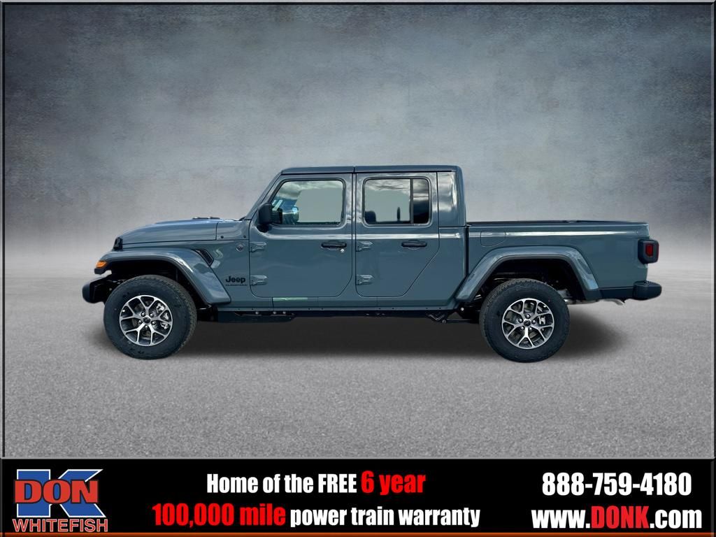 View vehicle photo 5