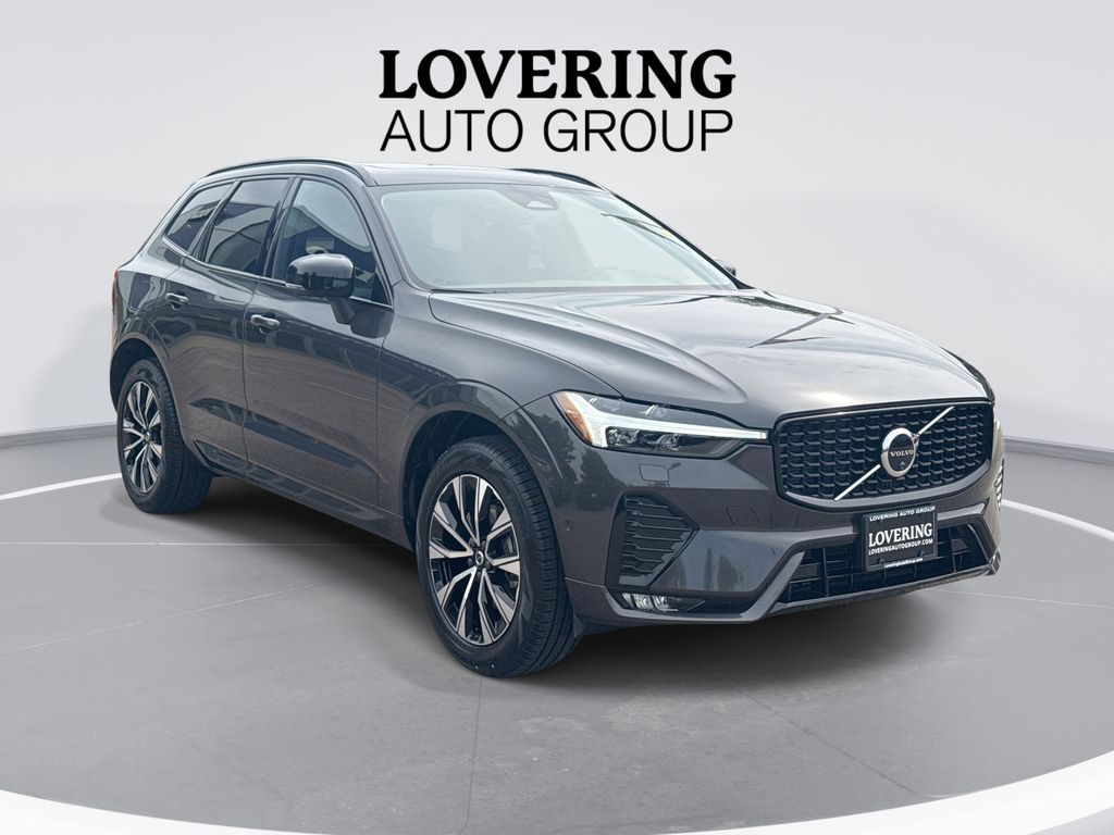 Platinum Gray Metallic 2025 Volvo XC60 B5 Plus Dark Theme AWD SUV / Crossover All-Wheel Drive Automatic