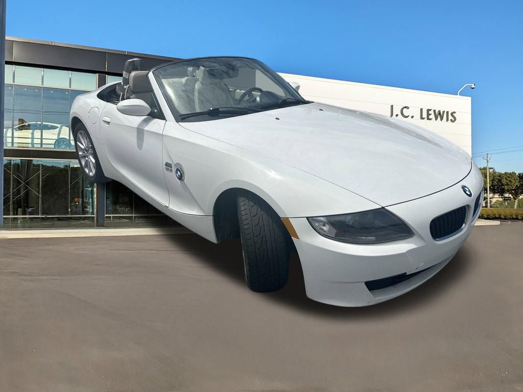  2007 BMW Z4 3.0i Roadster RWD   