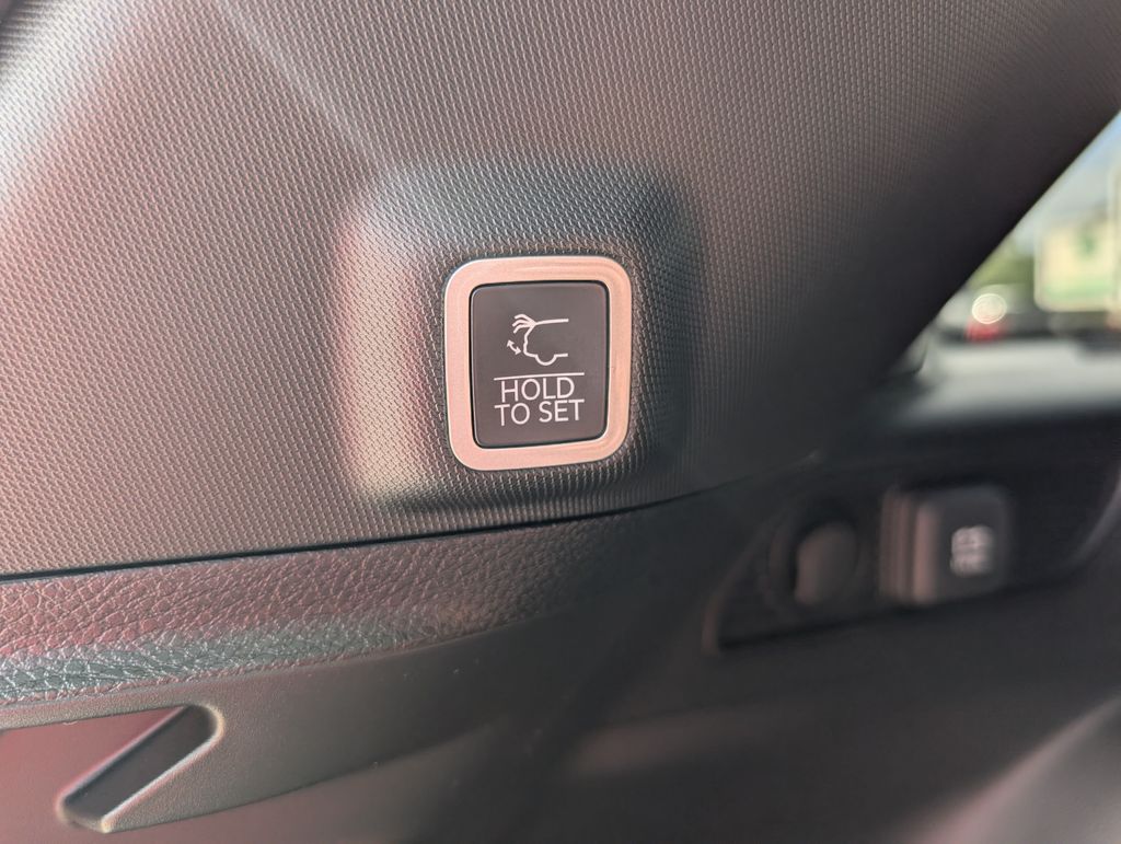 2026 Jeep Grand Cherokee Altitude White at Victoria Chrysler Dodge Jeep Ram