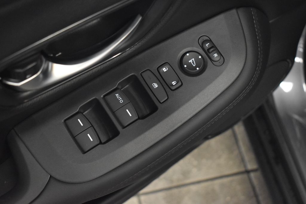 Thumbnail: 2026 Honda HR-V - 9