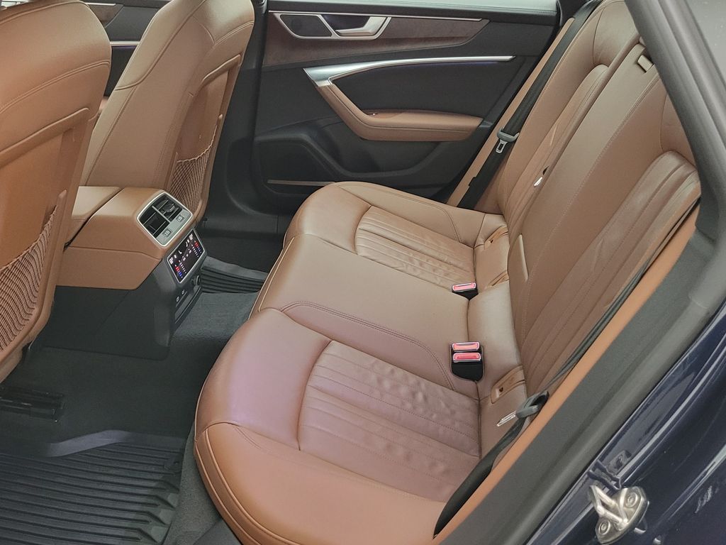 Thumbnail: 2021 Audi A7 - 22