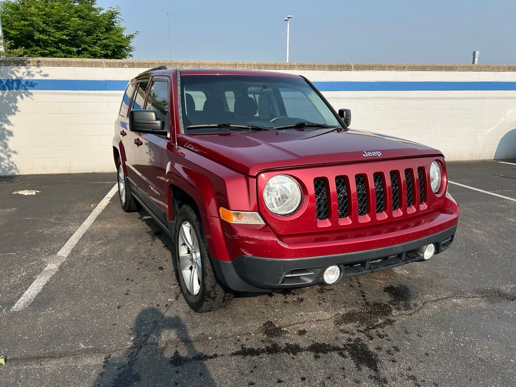 Thumbnail: 2014 Jeep Patriot - 7