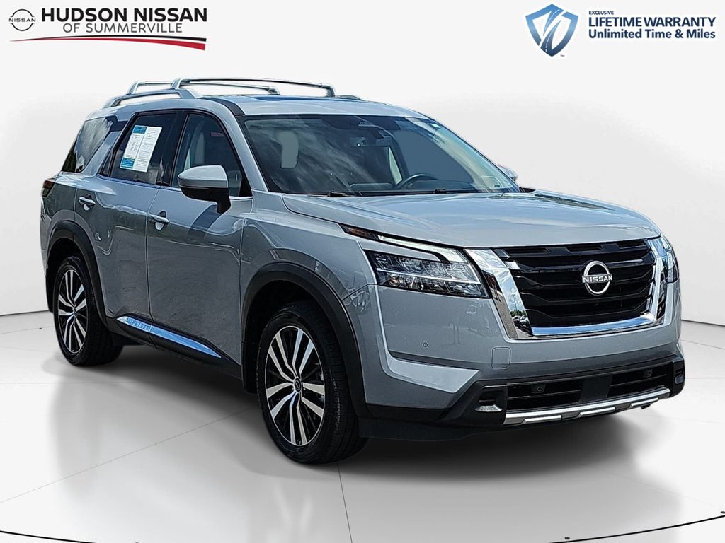 Boulder Gray Pearl 2024 Nissan Pathfinder SUV / Crossover Front-Wheel Drive 9-Speed Automatic