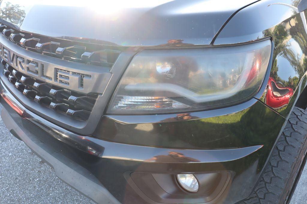 Thumbnail: 2019 Chevrolet Colorado - 3