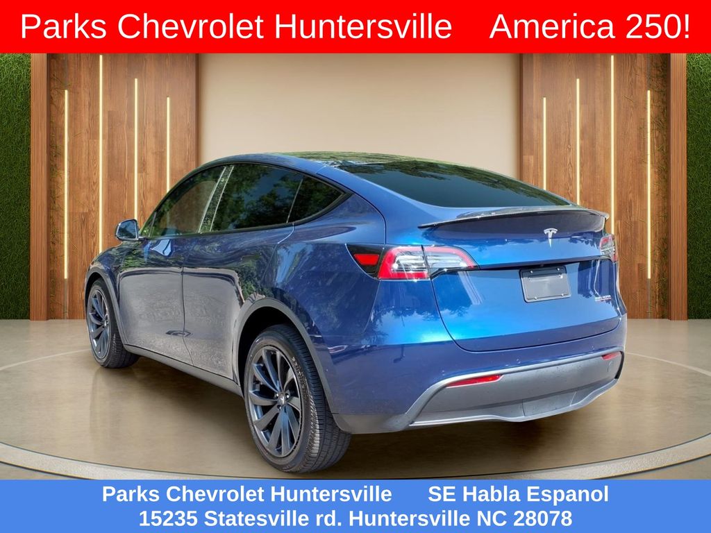 TeslaModel Y28