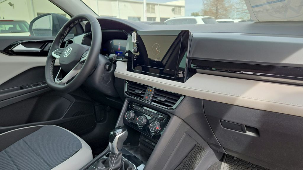 2026 Volkswagen Taos