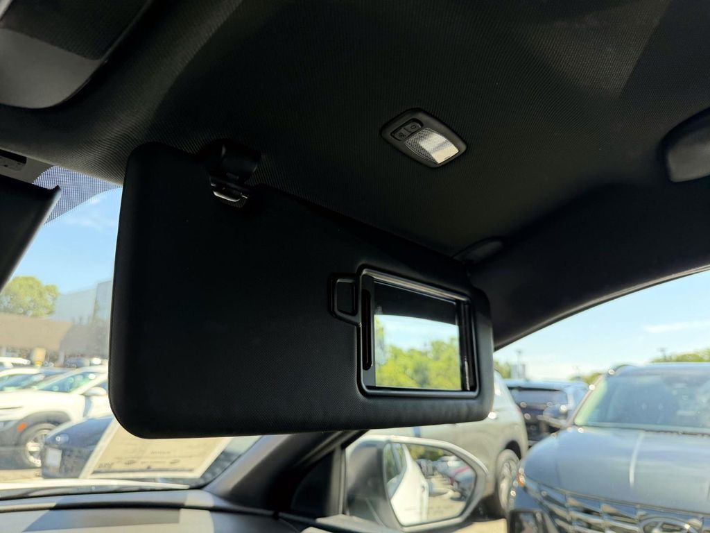Used 2025 Hyundai Santa Cruz Truck