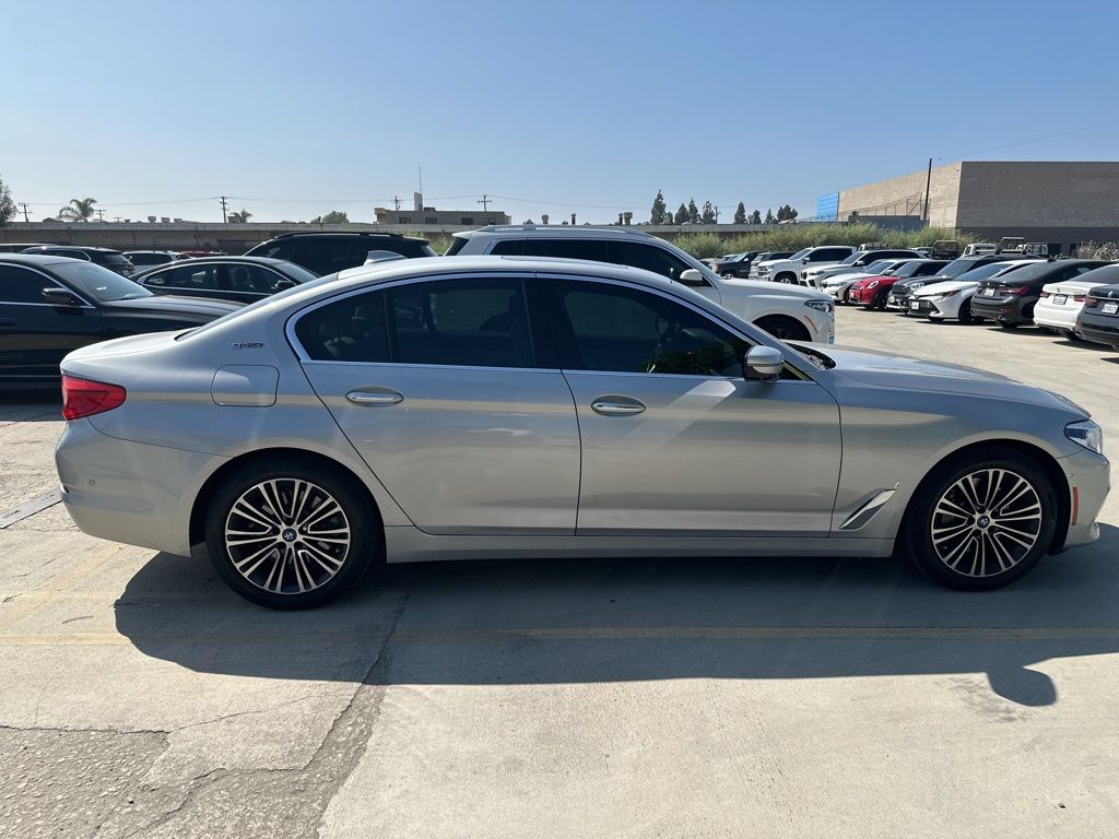 2018 BMW 5 Series 530e iPerformance 4