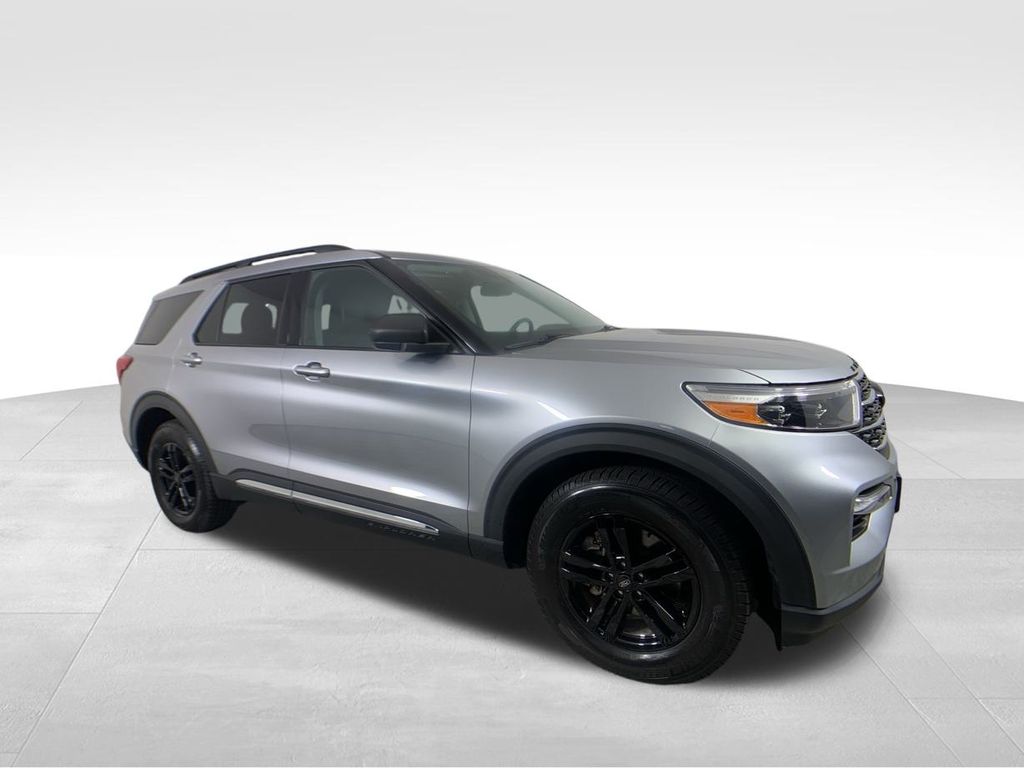 2021 Ford Explorer XLT 8