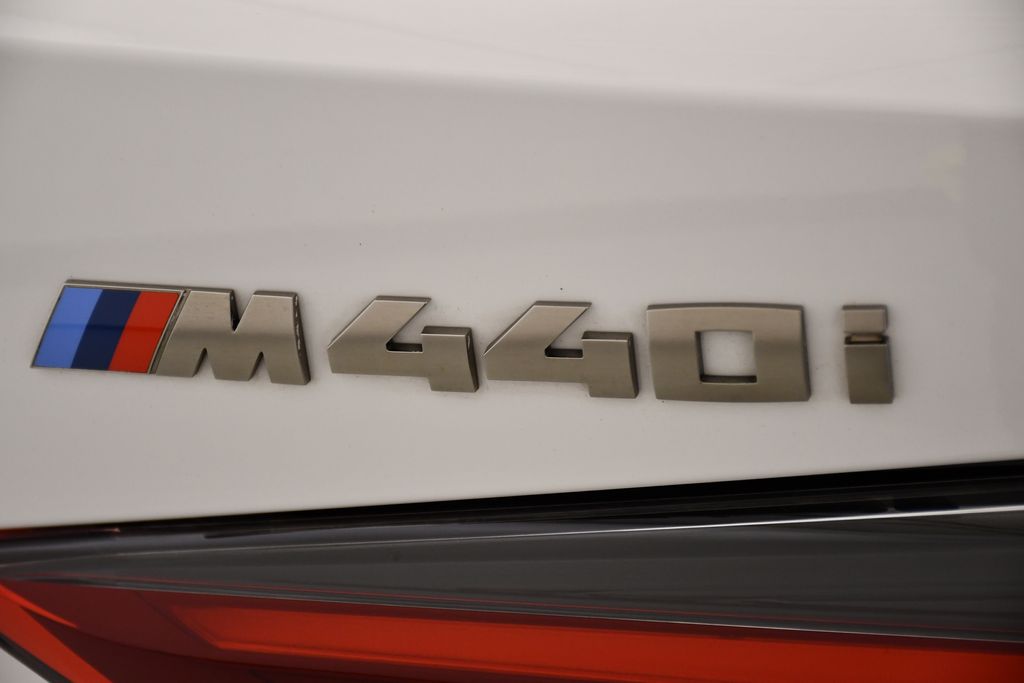 2022 BMW 4 Series M440i xDrive 10