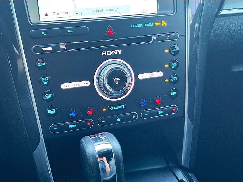 Used 2017 Quartz Metallic Ford Sport image 16